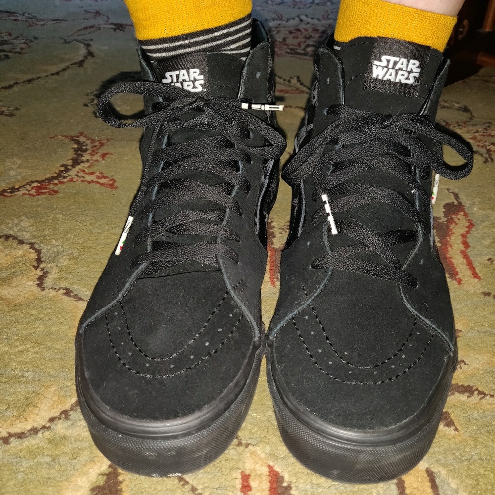 VANS STAR WARS DARTH VADER Sk8-Hi Mens Sneakers